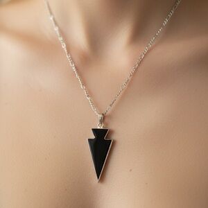Elegant Black Arrowhead Necklace